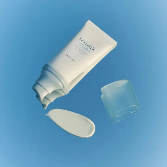 SKIN1004 - Madagascar Centella Hyalu-Cica Water-Fit Sun Serum Mini (15ml)